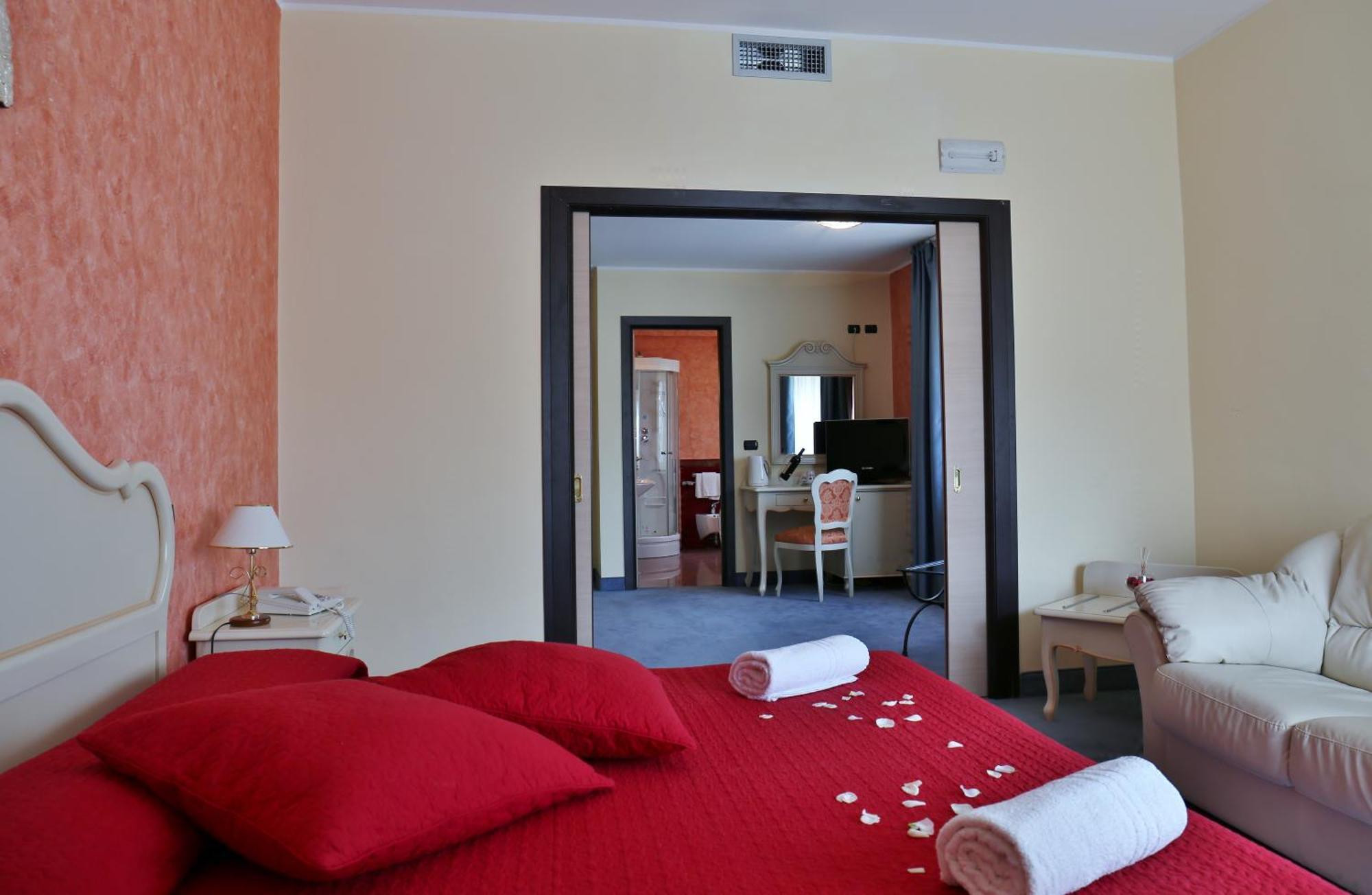 Park Hotel Paradiso بياتْسا أرمارِنا المظهر الخارجي الصورة