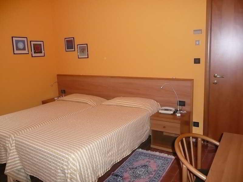 Park Hotel Paradiso بياتْسا أرمارِنا المظهر الخارجي الصورة